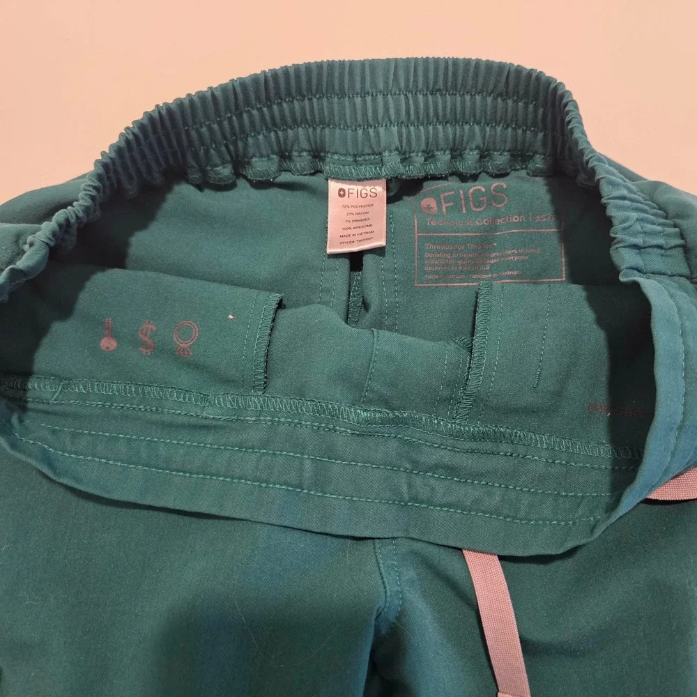 FIGS Yola Skinny Scrub Pants Green Womens XS Petite TW2000P PO#1700